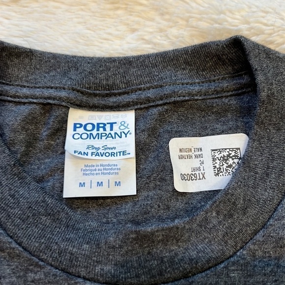 Official Member Old Balls Club 40 Years of Awesome Graphic T-shirt Size Medium - Picture 3 of 5